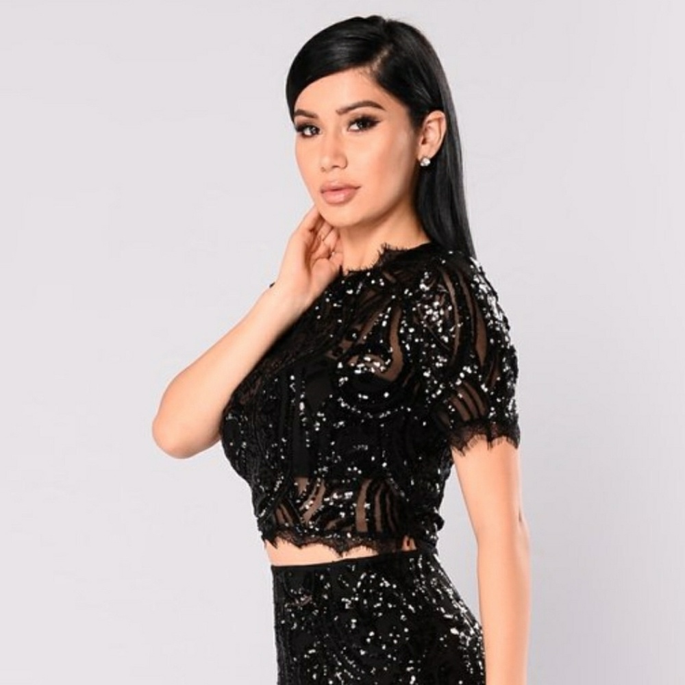 Fashion Nova sequences dress sz XL NWT ❤💜❣💗💙💙
